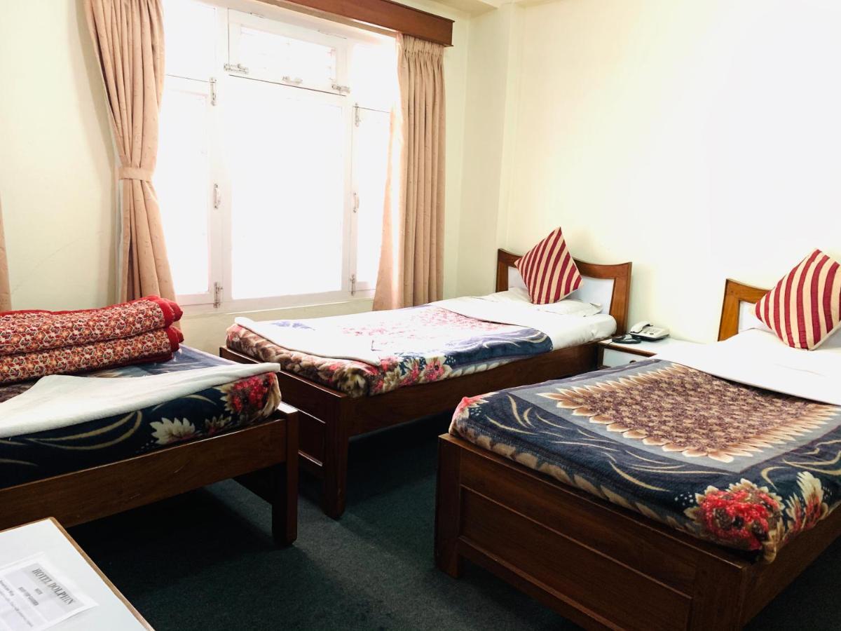 Hotel Dolphin Катманду Экстерьер фото